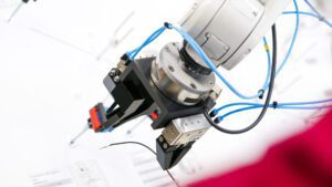 ArtiMinds Robotics - Cable Routing