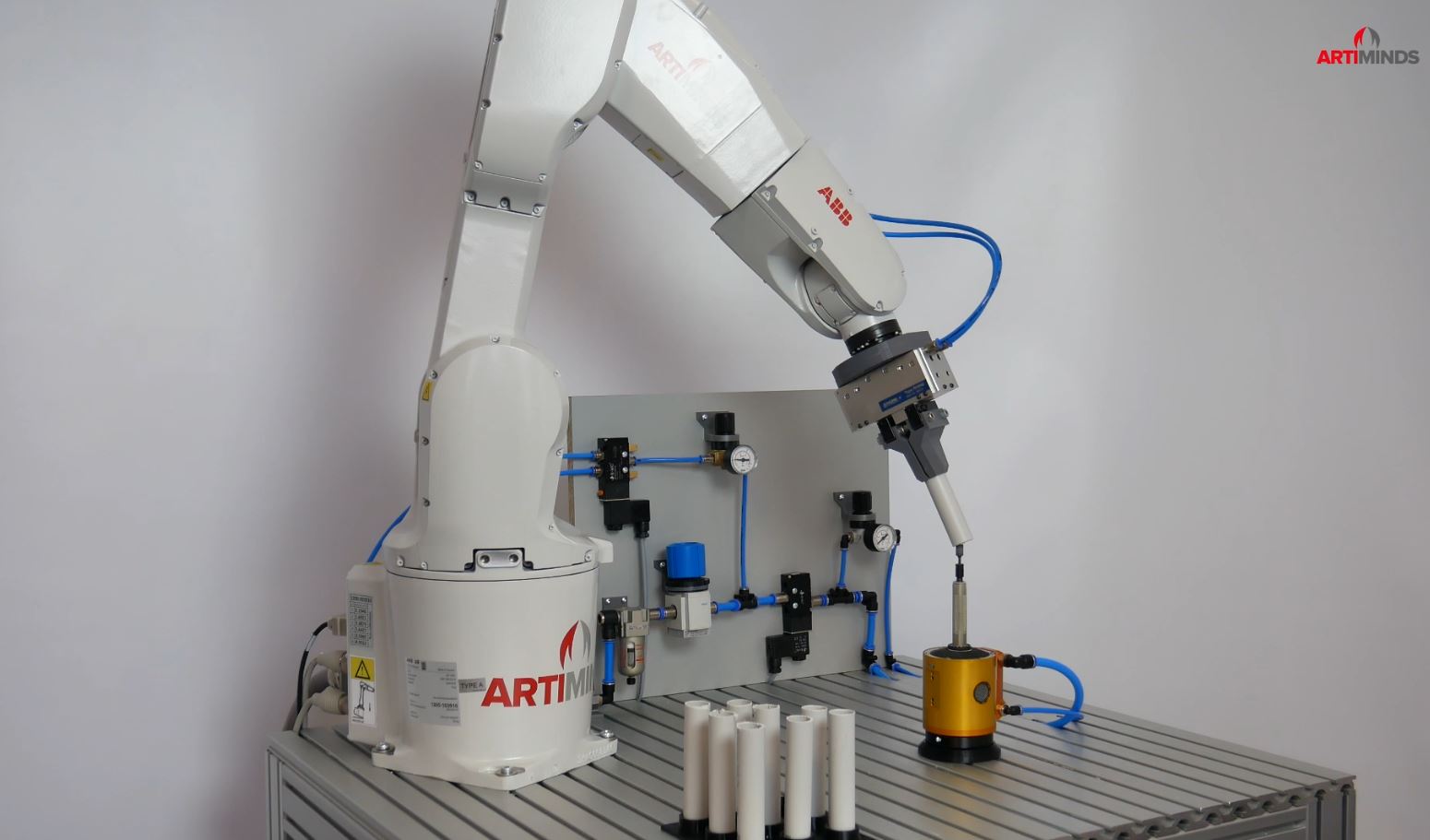 ArtiMinds Robotics - Vereinfachen Sie die Programmierung Ihres ABB Roboters ArtiMinds RPS